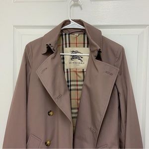 EUC Burberry Mauve Trench Coat Size US 6